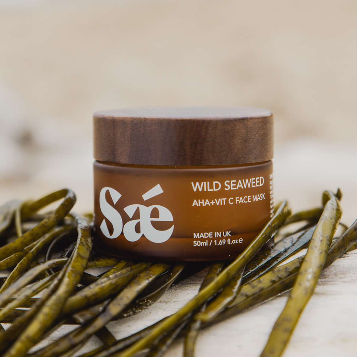 sae seaweed aha and vitamin c face mask in glass jar